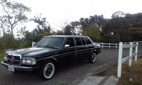 COSTA-RICA-COUNTRY-ROAD.-MERCEDES-LANG-LIMOUSINE-TOURS.7ffcc41dc644cece.jpg